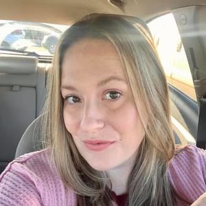 Meet your Posher, Lacey